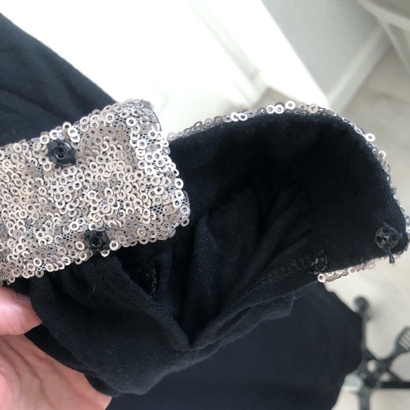 Black long sleeves Midi dress. - Picture 6 of 12